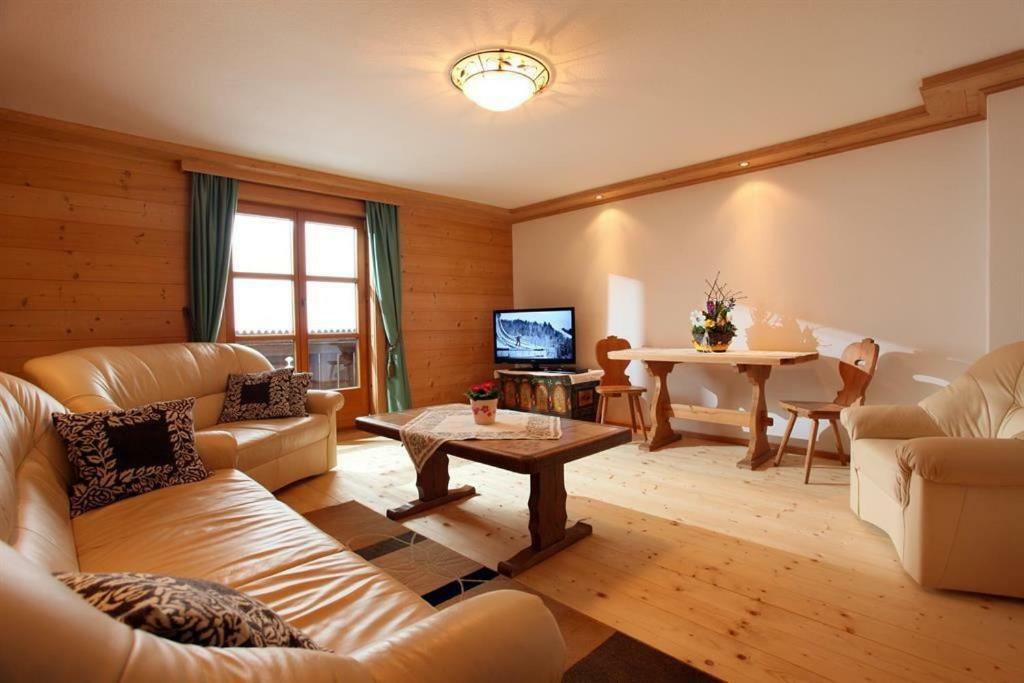 Ferienwohnung Haus Waldhof Brixen im Thale Exterior foto