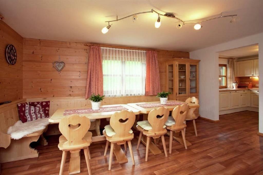 Ferienwohnung Haus Waldhof Brixen im Thale Exterior foto